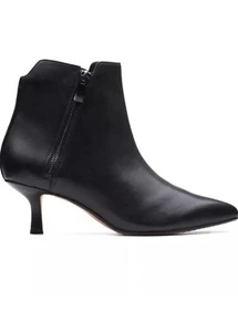 Clarks Ladies Violet55 Zip Black Leather Boots UK Size 4.5 D / 37.5 - Picture 1 of 6