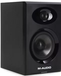 M-Audio BX5 Graphite 5 pollici monitor da studio attivo (ea) - Foto 1 di 4