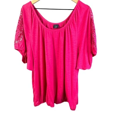 Top de hombro de encaje rosa 1X manga aleteada fluido talla grande informal boho femenino Foto 1 de 4