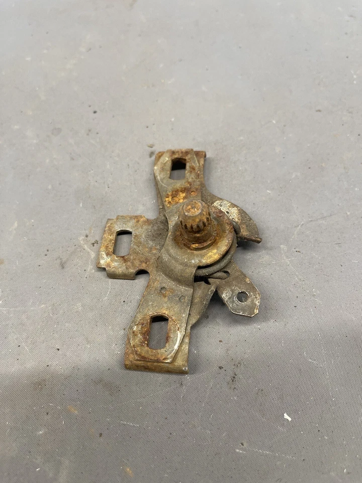 1961-1964 Impala двери защелка выпуска ручки BelAir Wildcat Bonneville Starfire OE - Изображение 1 из 4