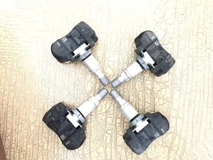 Brand New Set of (4) OEM GENUINE BMW TPMS 2015+ F30/F32 F80/F82 M3/M4 X5/X6 F22 - Picture 1 of 12