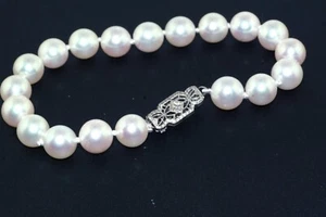 Fabulous 8mm Japanese Cultured Pearl Bracelet 14k White Gold Filigree Clasp - Picture 1 of 5