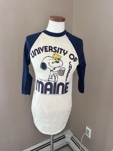 Vintage 1970s Snoopy University Of Maine T-shirt Sz Small. UMaine - Picture 1 of 7