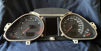 Cuadro de instrumentos speedo Audi A6 2005-2009 4F0920950M 4F0910900C funcionando Foto 1 de 4