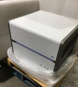 Roche LightCycler 480 II/96 Real-time PCR Thermal Cycler System AS IS - Picture 1 of 12