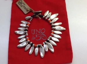 NWT Uno de 50 Silvertone Petals w/ Orange/Red/Black Beads Bracelet 7" - Picture 1 of 5