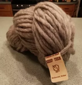 Peltre de lana virgen 100 % pura Christopher Sheep Farm 4 oz - Imagen 1 de 3