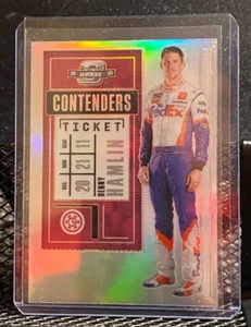 Tarjeta holográfica Denny Hamlin 2021 Chronicles - Contenders Optic Silver #20 - Imagen 1 de 2