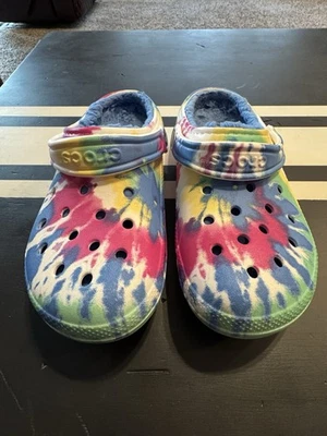 🐊 Crocs Classic Lined Tie Dye Clog Womens 7 / Mens 5 Great Condition! - Image 1 of 4