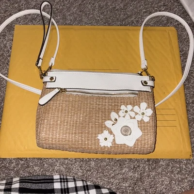 Liz Claiborne Crossbody Purse White Tan Tea Rose Appliqué Wicker Straw Handbag - Image 1 of 4