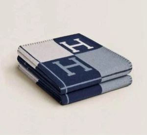 HERMES Avalon III Plaid blanket Wool Cashmere Navy Blue 135 x170cm - Picture 1 of 5