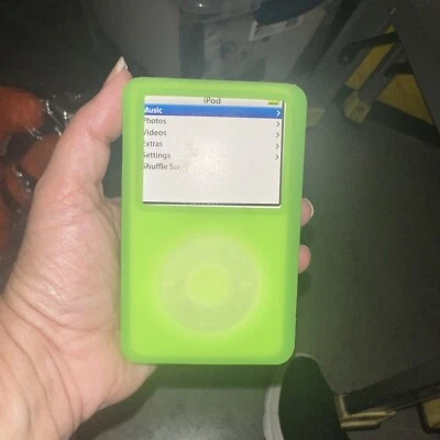 Sport Grip Backwinder Case Neon Green No Box New  - For 30 GB 60 GB iPod Video - Image 1 of 4