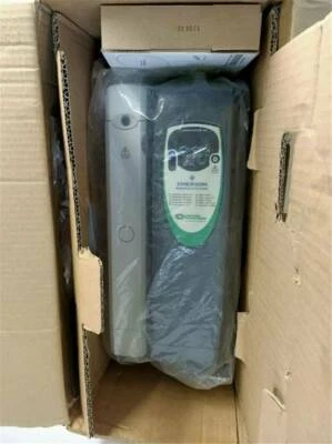 One CT Emerson SK2403 Control Techniques Inverter 11/15KW New - Image 1 of 2