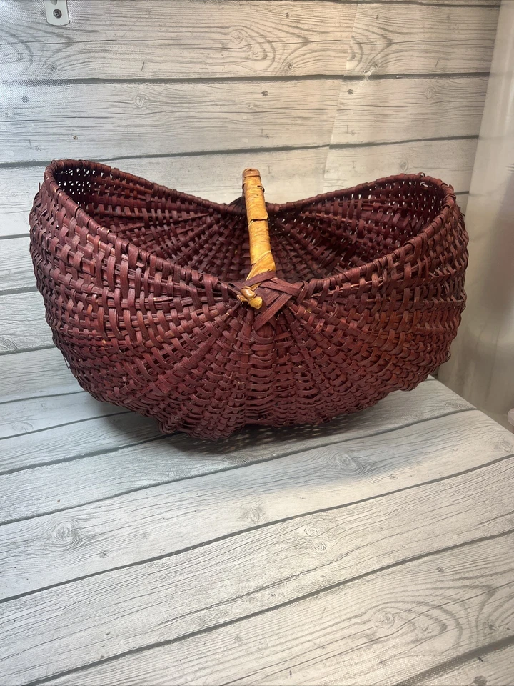 Grungy Red/dk Brown Large Primitive Handle Basket Primitive - Image 1 of 4