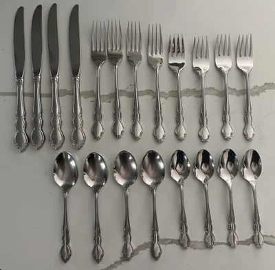 Oneida Cube Heirloom Stainless Flatware DOVER 20 Piece Service for 4 - Image 1 of 4
