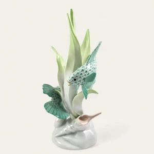 Par de peces Betta de lucha siameses Herend estatuilla de porcelana de red verde 5286 - Imagen 1 de 6