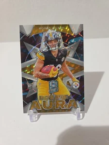 Spectra Roman Wilson Rookie Aura Interstellar 16/50 RC PRIZM RA-RWN 2024 Steeler - Imagen 1 de 6