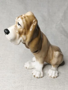Vintage, 1960's, Szeiler England Porcelain Bloodhound Ornamental Figure - Picture 1 of 16