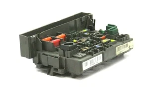 ⭐ BMW (X1) 911944604 9119446-04 17925000002A Fuse Box ⭐ - Picture 1 of 4