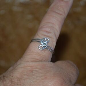 handmade stainless steel wire wrapped triple swirl size8.5 dainty woman's ring