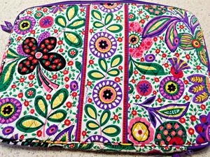 Vera Bradley Computer Bag Laptop Sleeve Viva la Vera Purple Floral Design - Photo 1/7