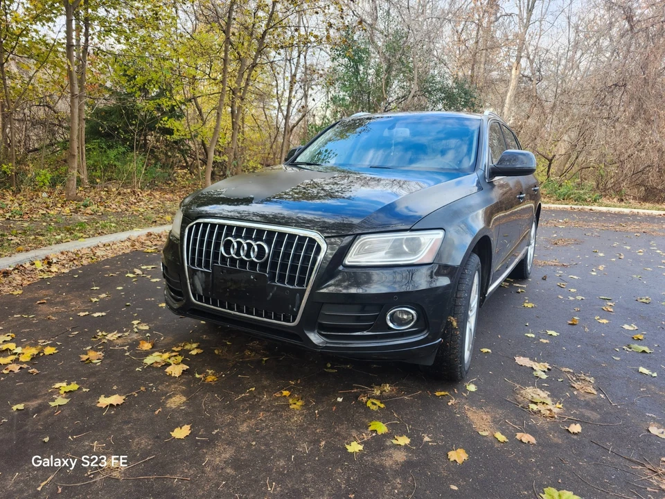 Audi: Q5 - Image 1 of 4