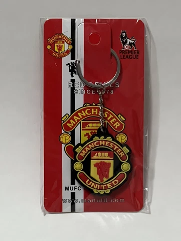 NEW Manchester United Red Devils Keychain Soccer Football Premier League Cover