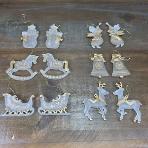 12er Set mattierter Kunststoff mit Goldzierleiste Weihnachtsschmuck Schlitten Pferd Rentier - Bild 1 von 16