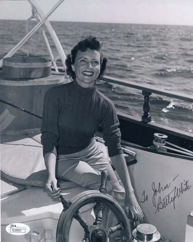 BETTY WHITE HAND SIGNED 8x10 PHOTO      YOUNG POSE ON BOAT    TO JOHN        JSA Cover