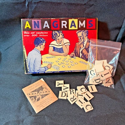 ANAGRAMS Vintage Game Gold Medal Game Anagram Co Pre Scrabble - Image 1 of 4