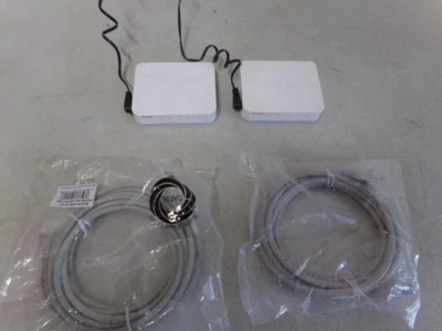 LOT OF 2 D-LINK GO-SW-5G WITH POWER SUPPLIES - Image 1 of 4