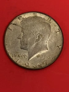 1967 Kennedy Half Dollar 40% Silver Coin - Picture 1 of 2
