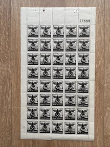 IBERMONEDA| Sellos Guerra Civil Auxilio de Invierno. 80 sellos en pliego - Picture 1 of 3