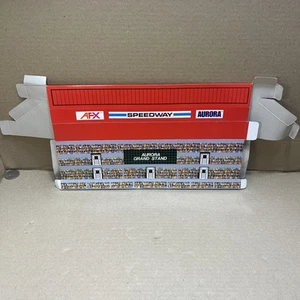 Aurora AFX Racing - Grandstand Cardboard Great Condition Vintage Slot Cars - Picture 1 of 8
