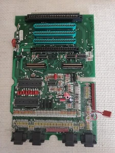 Atari 800 8bit computer mainboard for spares (Can be used in PAL and NTSC)*READ - Afbeelding 1 van 2