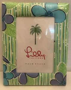 NEW Lilly Pulitzer Fabric Frame Green Aqua Lavender Displays a 3.5” X 5” Photo - Picture 1 of 3