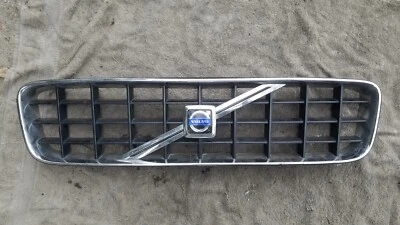 Parachoques delantero Volvo XC90 2002-2013 parrilla moldura con emblema insignia Foto 1 de 4