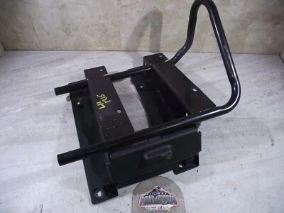 2015 JOHN DEERE 625I XUV GATOR, LEFT LH SEAT BASE (OPS1215) Foto 1 de 4