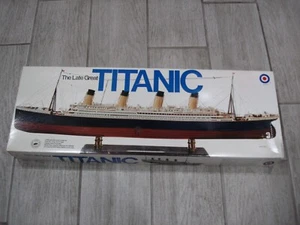 NUEVO De colección ENTEX The Late Great RMS Titanic Escala 1/350 30" Modelo Ship Kit 8509 - Imagen 1 de 15