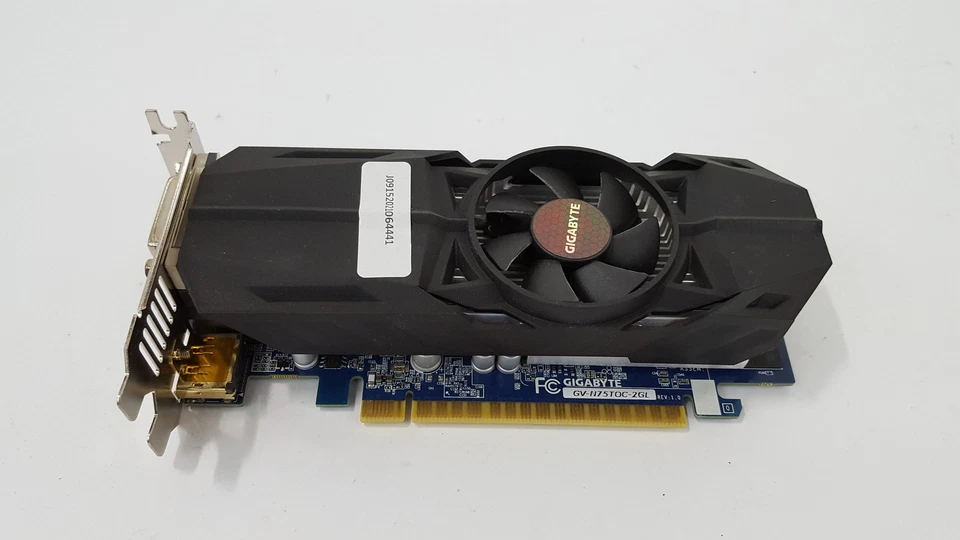 Gigabyte GeForce GTX 750 Ti 2 GB GDDR5 PCIe x16 Low Profile Video Card - Image 1 of 3