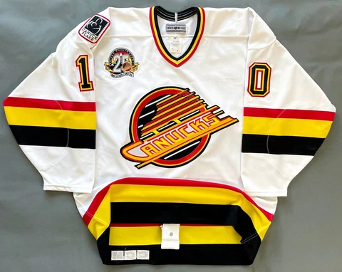 Vancouver Canucks Vintage Authentic Pavel Bure NHL Hockey Jersey 1994-1995 Retro Cover