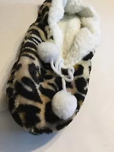 Neue Sherpa gefütterte Cozies Hausschuhe - Leopardenmuster - S/M 6-7,5 - Bild 1 von 4
