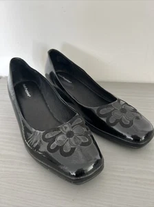 HUSH PUPPIES Size 11 Womens Leather Black Pump Mini Wedge Shoes Wine - Picture 1 of 17