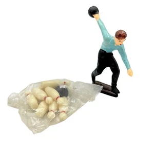 WILTON Hombre Bowler Bolos Prendedores y Bola Decoración de Pasteles Fiesta Nº 467 De Colección 1973 - Imagen 1 de 8