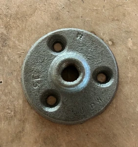 1/4" Gewinde schwarz Bodenflansch - Bild 1 von 3