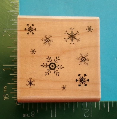 Close to My Heart COPOS DE NIEVE DISPERSOS Sello de Goma Navidad Invierno Fondo Foto 1 de 2