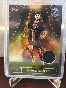 Marco Asensio 2024-25 Topps PSG Team Set Parisian Performer Relic #47/99 - Bild 1 von 4