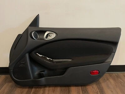 Nissan 370Z Nismo 2014 pasajero delantero panel de puerta derecha fabricante de equipos originales *pequeño desgarro* Foto 1 de 4