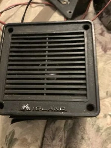 Midland Car Speaker - Picture 1 of 2