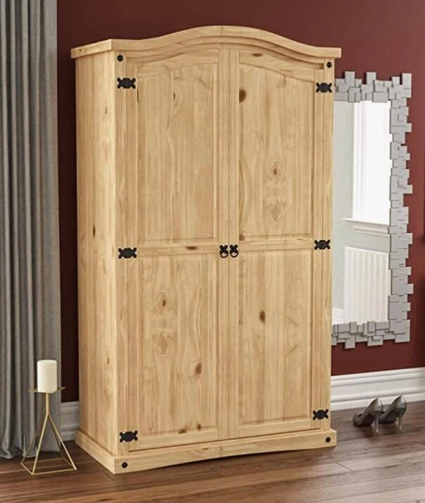 Wooden wardrobe  - Image 1 of 1